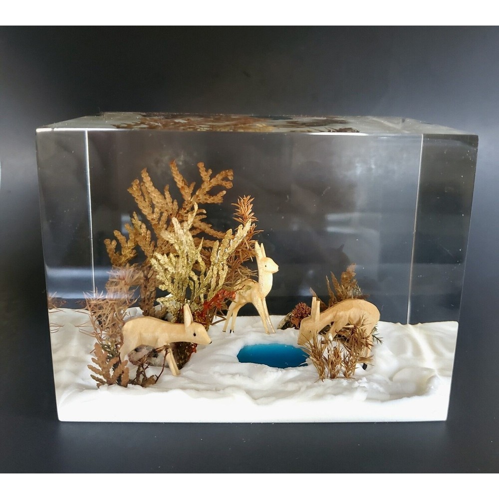 Large Vintage Lucite Acrylic Block Sculpture Snowy Winter Forest Deer Scene EUC